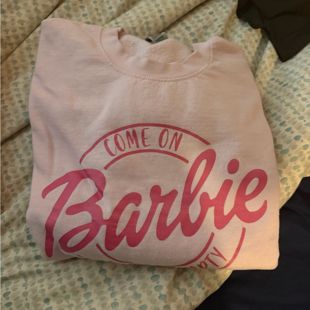 GUC Barbie Crewneck